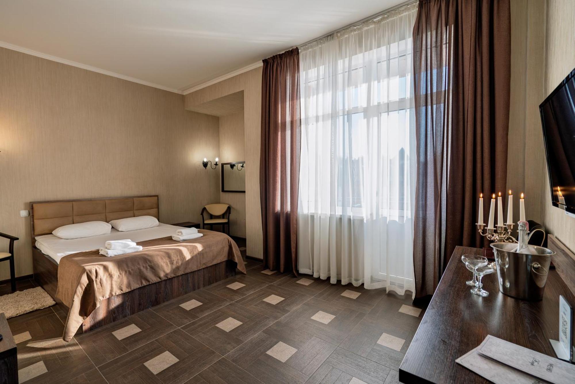 Congress Hotel Verhovina Petropavlovskaya Borshchagovka Dış mekan fotoğraf
