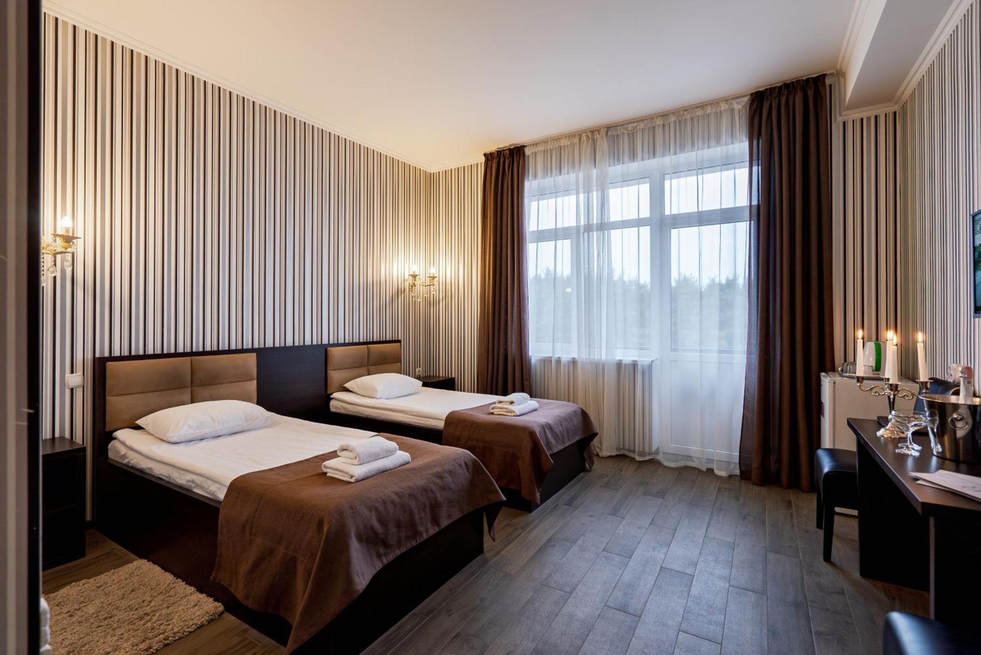 Congress Hotel Verhovina Petropavlovskaya Borshchagovka Dış mekan fotoğraf