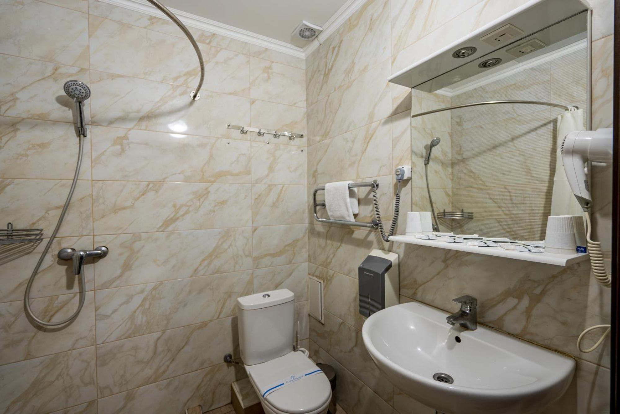 Congress Hotel Verhovina Petropavlovskaya Borshchagovka Dış mekan fotoğraf
